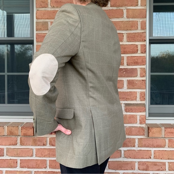 Van Heusen Studio unisex blazer. Size 40 R - Picture 2 of 7